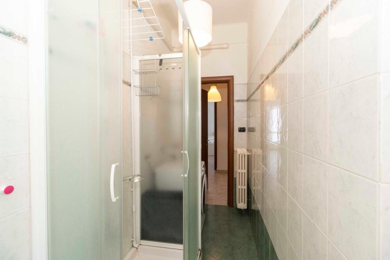 Rivoli Subway Roomy Flat Apartament